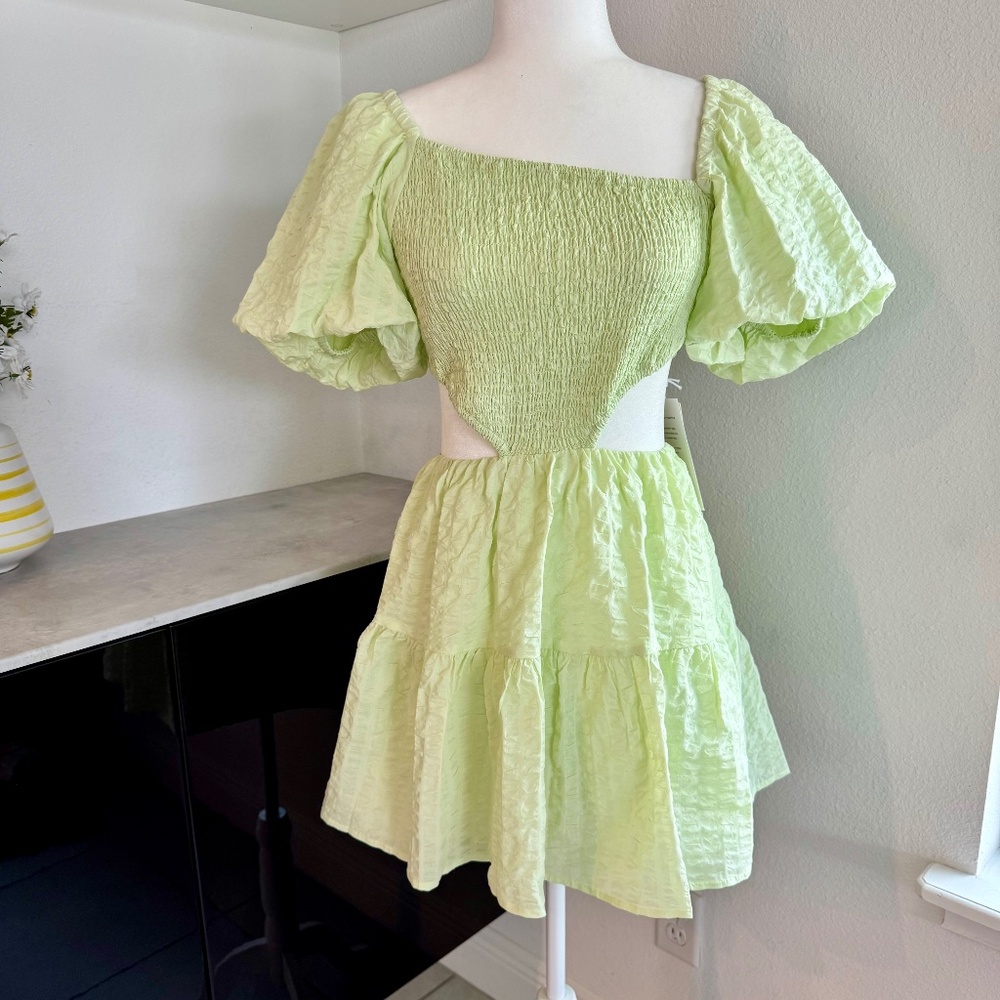 NWT Sabo Raffy Dress Seersucker Green‎ Open Strappy Back Puff Sleeves Size S 4 K